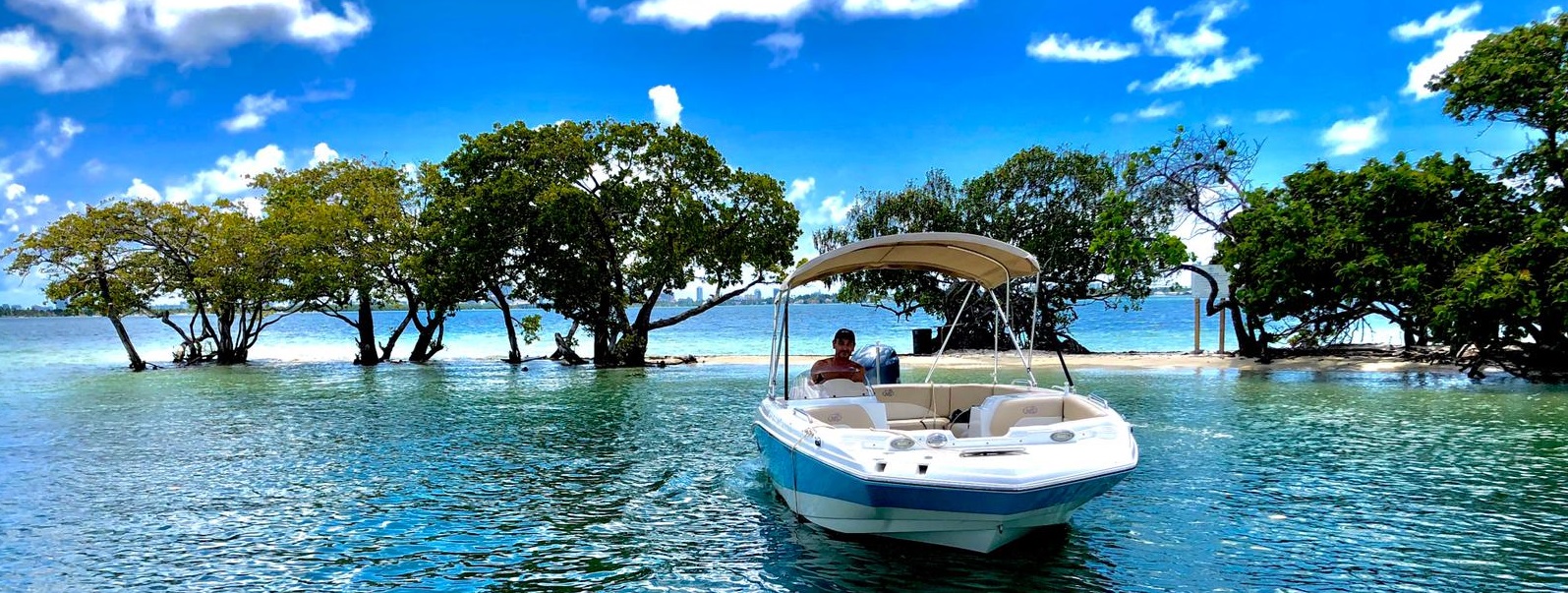 An Exclusive Miami Boat Rental Company