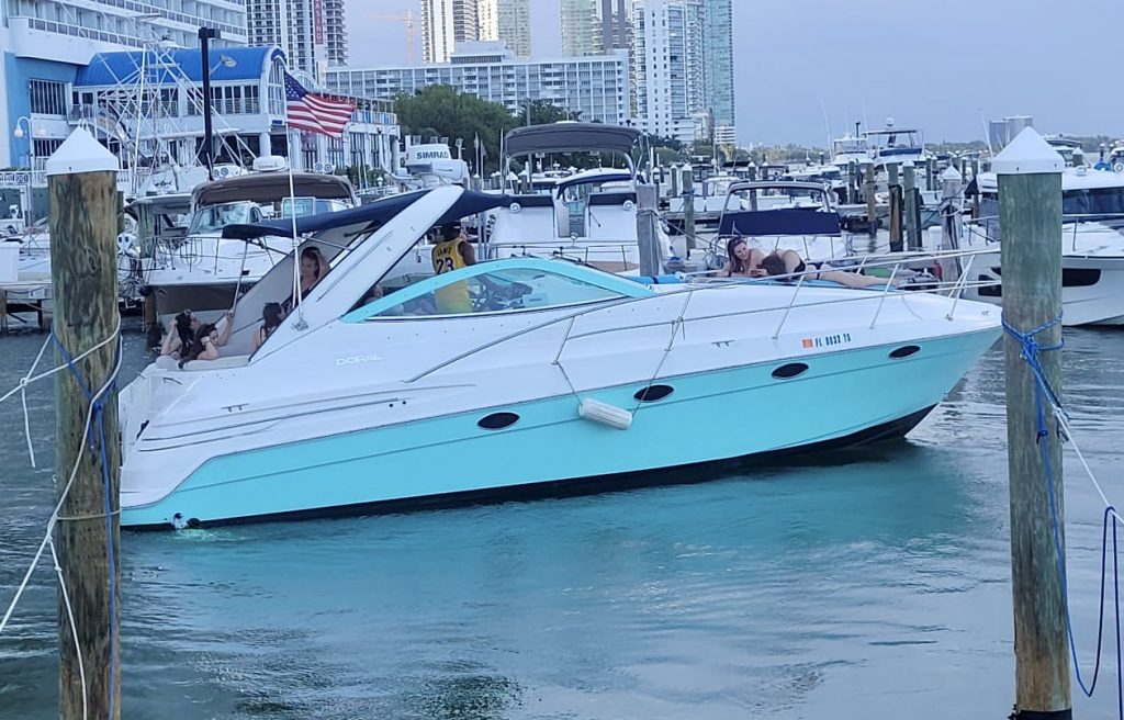 Best Boat Rentals on Biscayne Bay in Miami