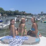 Miami Sandbar Parties on the Best Boat Rentals