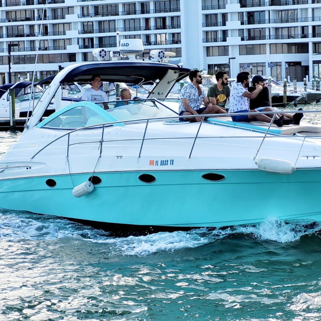 Reasons to Book a Miami Boat Rental for Your Next Outing